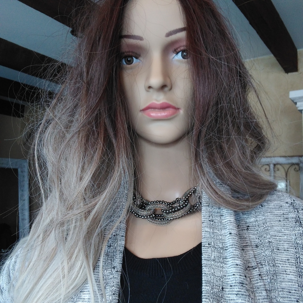 Outfit - Picture 4 of 6